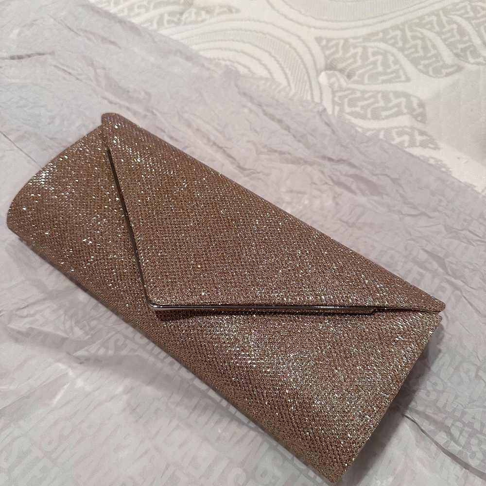 Champagne clutch evening bag with chain, no size